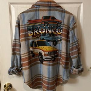 Ford Bronco Women's Plaid Blue Brown Graphic Flannel Shirt Button Down Sz Small